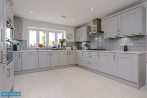 Photo 27- click for photo gallery